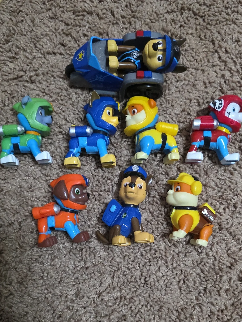 Colorful Kids Paw Patrol Action Figures - Blue, Yellow, Red, Green - Picture 1 of 5
